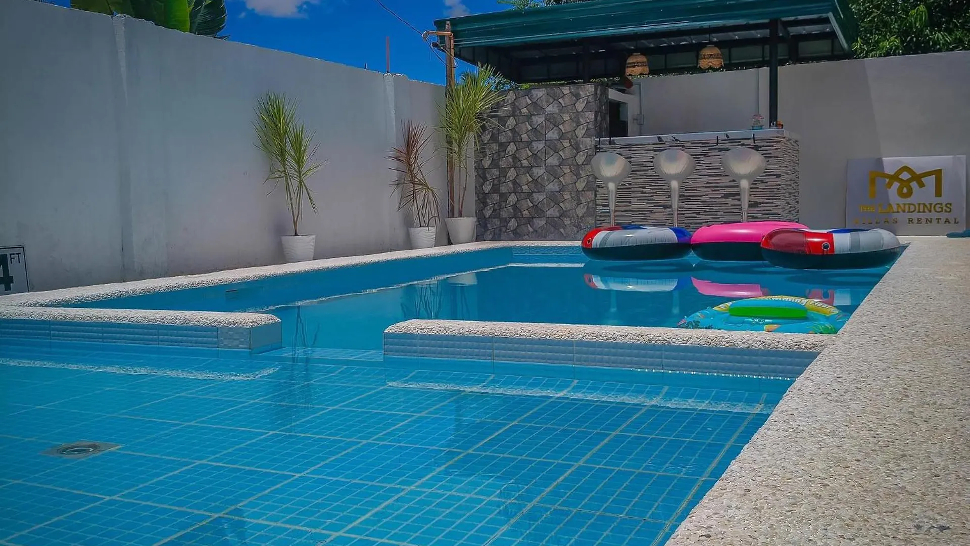 The Landing Villas Rental Panglao